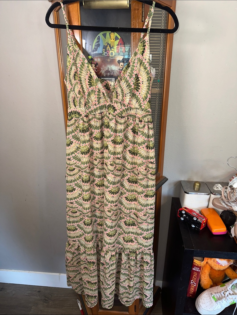 Molly Bracken Green & Pink Printed Sleeveless Maxi Dress